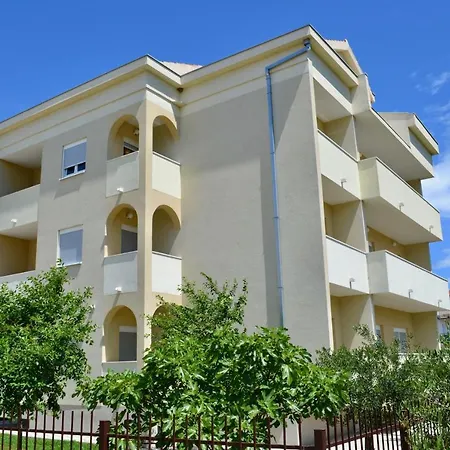 Olive Tree Apartment